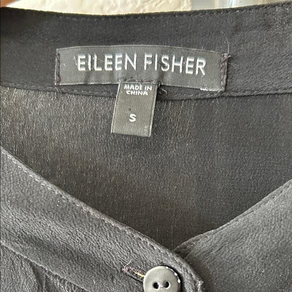 Eileen Fisher Silk Flowy Lagenlook Blouse size S - Picture 2 of 7